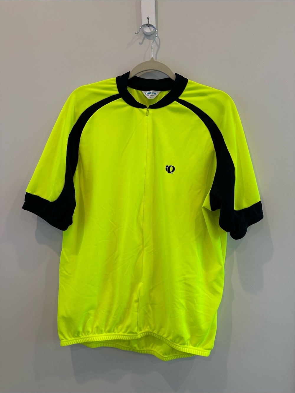 Pearl Izumi Men’s High-Visibility Yellow and Black Cycling Jersey